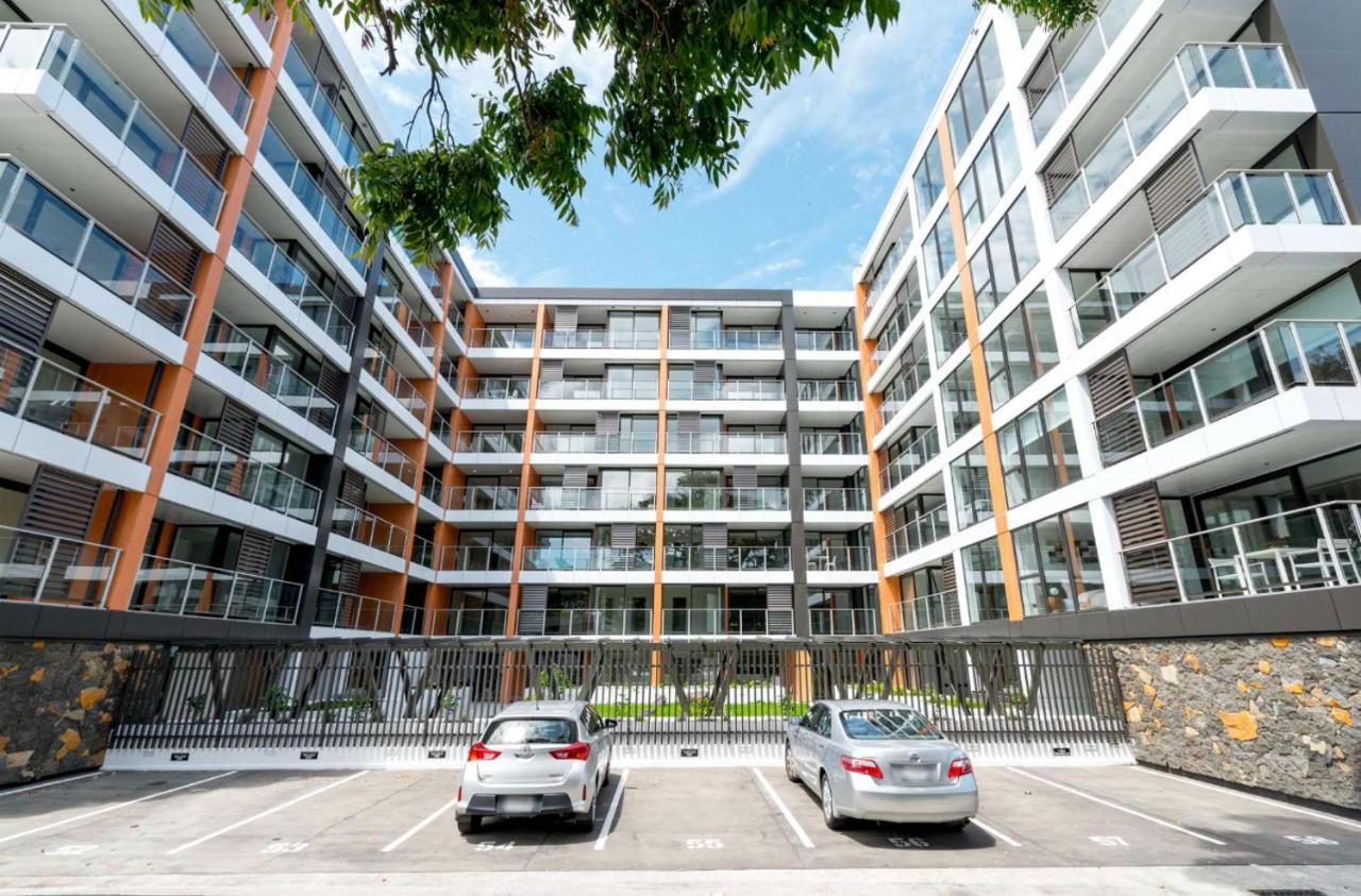 Spacious One Bedroom Apartment In Newmarket Окленд Экстерьер фото